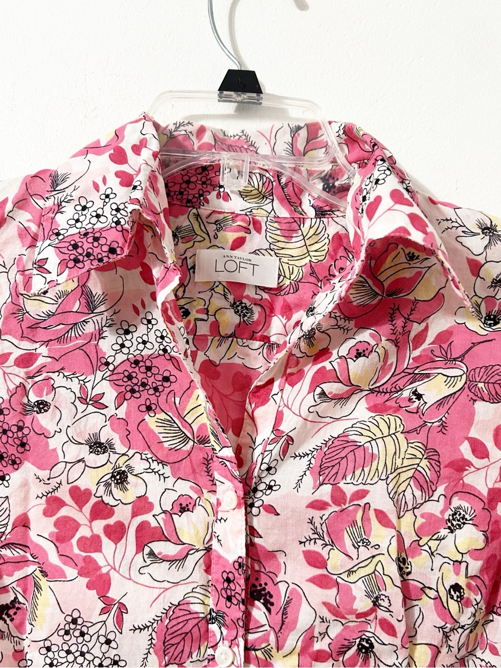 Ann Taylor LOFT Pink Floral Button Down Shirt 100% Cotton 3/4 Sleeve Blouse - Picture 4 of 9